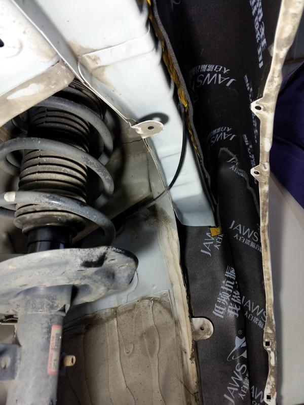 安靜生活 廈門靚車港日產奇駿汽車隔音改裝大白鯊