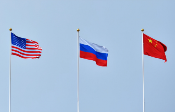 “載具”強勝核彈頭多，美俄核恐怖平衡已變“中美俄核三足鼎立”