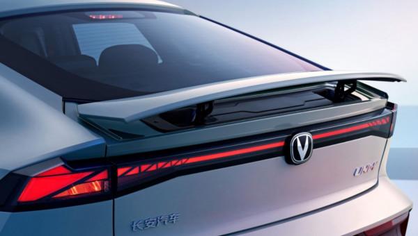 凌渡L打頭陣，一波燃油轎車要在2022年刷存在感