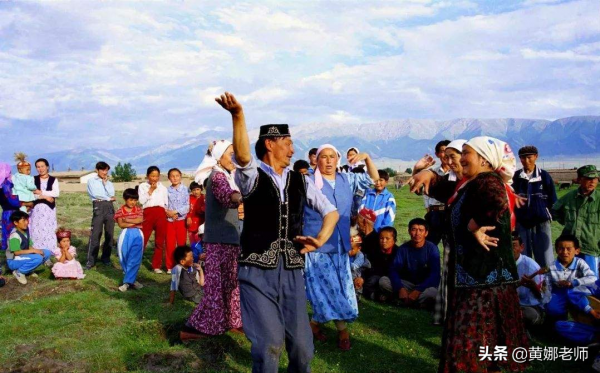 這個職業並不神秘：說說伊斯蘭教中，阿訇和毛拉的指代