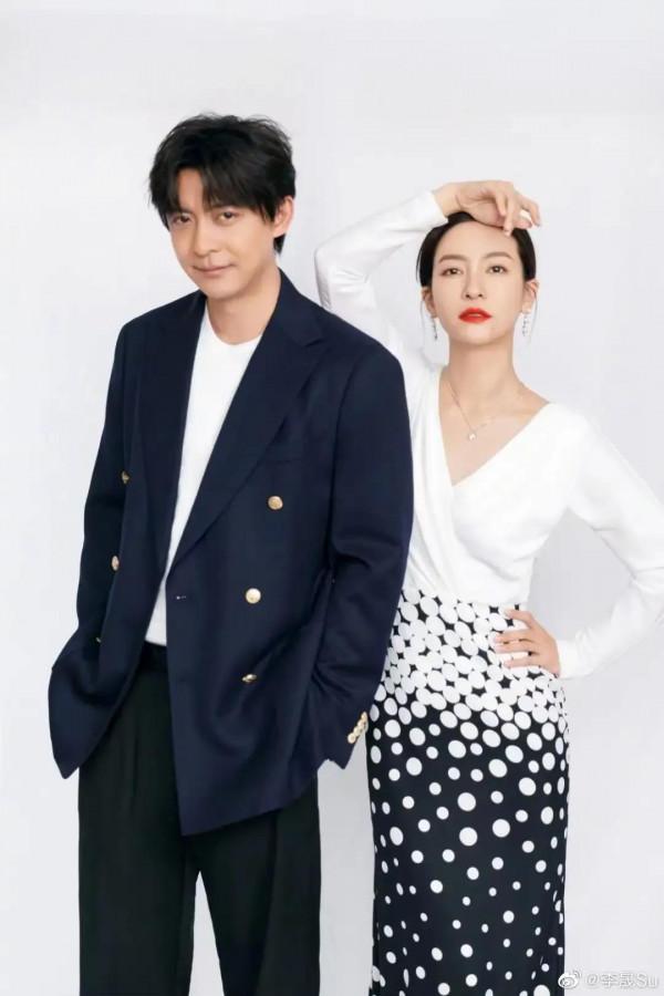 李晟和老公拍照！吐槽他一動不動！網友：張益達氣質拿捏的死死的