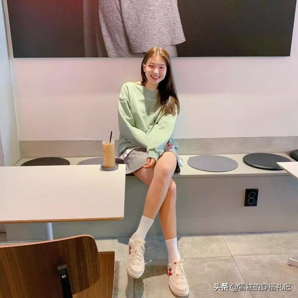 小個子穿平底鞋,做到這“3點”才能顯高顯瘦,否則很容易顯矮 小個子穿平底鞋,做到這“3點”才能顯高顯瘦,否則很容易顯矮