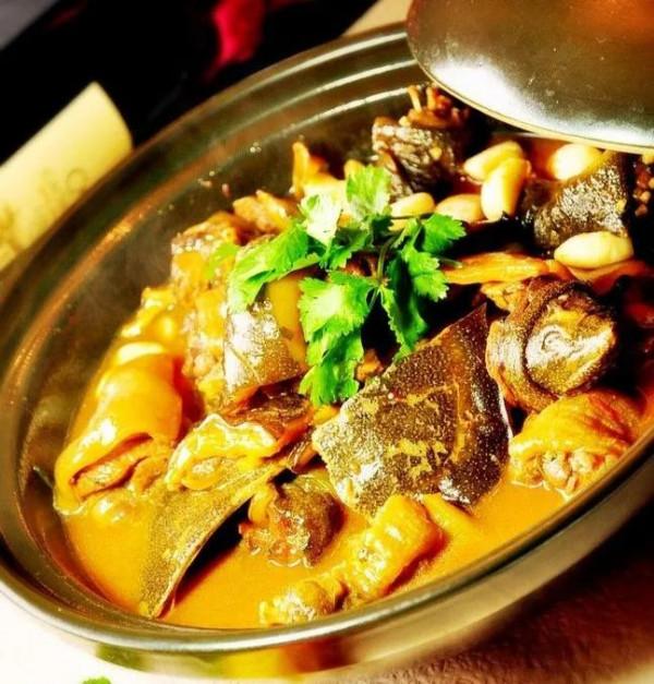 大叔深山養殖:八萬只團魚,兩三年過後,讓他大賺了三千六百萬元 大叔深山養殖:八萬只團魚,兩三年過後,讓他大賺了三千六百萬元