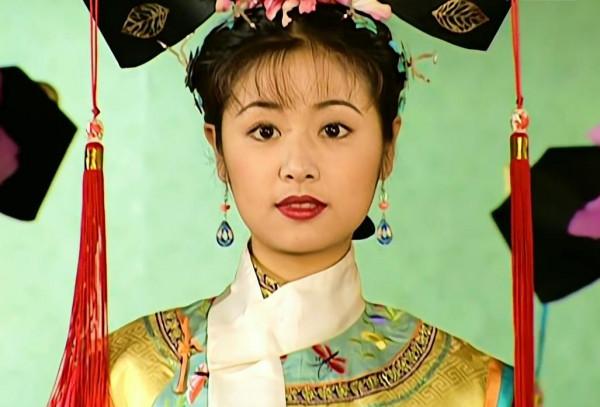 還珠：忽然明白，皇后和老佛爺，為何第一眼就瞧不上紫薇