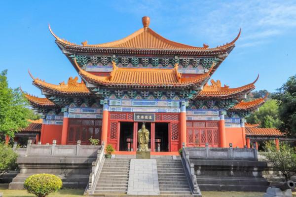 廣東版“故宮”,紫禁城裡的皇宮建築,每一處都“爆出片” 廣東版“故宮”,紫禁城裡的皇宮建築,每一處都“爆出片”