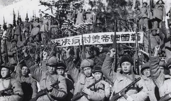 抗美援朝時期,中國人產生喝熱水的習慣,正是喝熱水拯救了一代人 抗美援朝時期,中國人產生喝熱水的習慣,正是喝熱水拯救了一代人