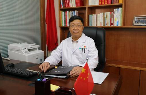 兩次破格晉升!遼寧這位教授“專攻”胃癌,獲黨中央、國務院、中央軍委表彰 兩次破格晉升!遼寧這位教授“專攻”胃癌,獲黨中央、國務院、中央軍委表彰