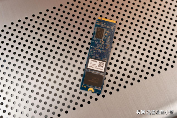 集效能、容量、價格於一身的SSD產品：宇瞻AS2280Q4