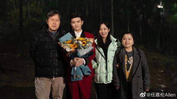 任嘉倫，李沁主演的《請君》殺青