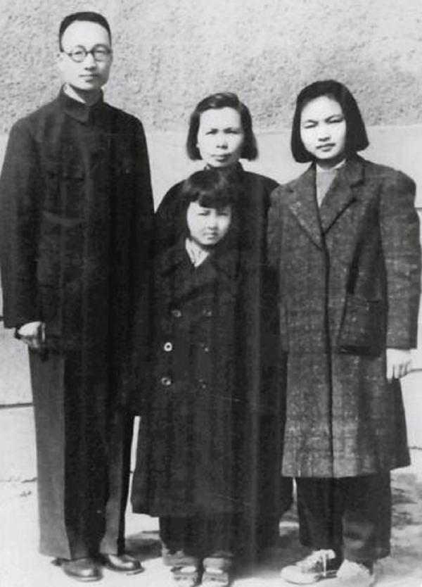 毛主席接見毛遠耀、毛遠翔兩兄弟，談話提及老家：我很想回去看看