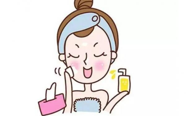 乳液和麵霜到底有何不同？看完這篇，你就知道該選哪個了