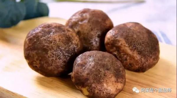 香菇豆沙包的做法，兒子超愛吃，做一次一週的早餐都有了