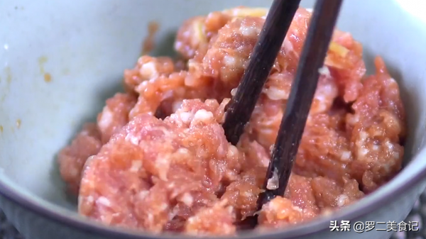 廣東特色腸粉，白嫩Q彈，學會在家隨時做，做法比例告訴你很簡單