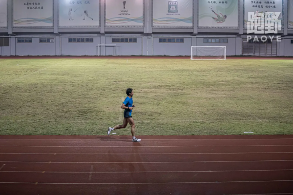 觀察 | 吃多了獨自跑步的苦,嚐嚐看訓練營的甜吧 觀察 | 吃多了獨自跑步的苦,嚐嚐看訓練營的甜吧