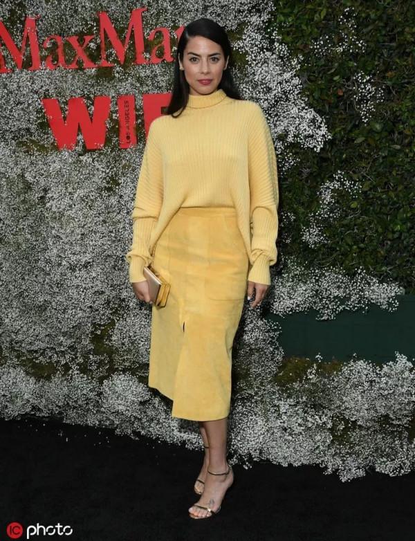 有純色毛衣過冬，缺男友也不emo了