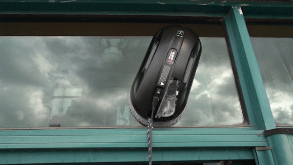 相見恨晚的清潔神器——玻妞388擦窗機器人分享