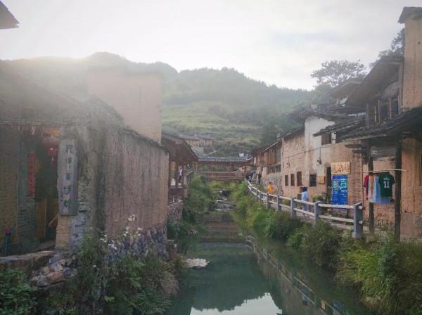 安徽沒有被開發的古村，彷彿“世外桃源”，遊客：來這散心很舒服