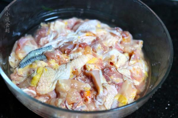 炒雞時,是焯水還是直接下鍋炒?放什麼料可以去腥?漲知識了 炒雞時,是焯水還是直接下鍋炒?放什麼料可以去腥?漲知識了