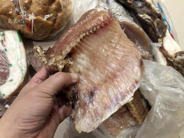 曬曬我家置辦的8種年貨，平日這些美味吃得少，臘月裡想吃就吃