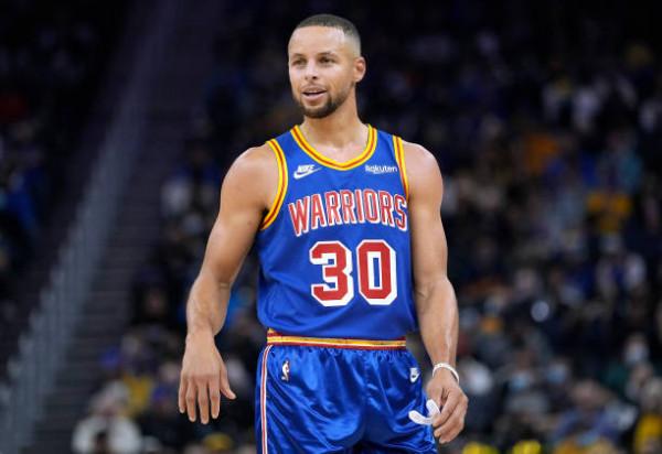 科爾：庫裡最後一投前已準備下場，大家都希望他拿50+