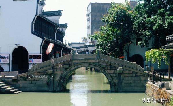 新市古鎮：印象最深的是這裡的石橋，還有古蹟背後的人與故事