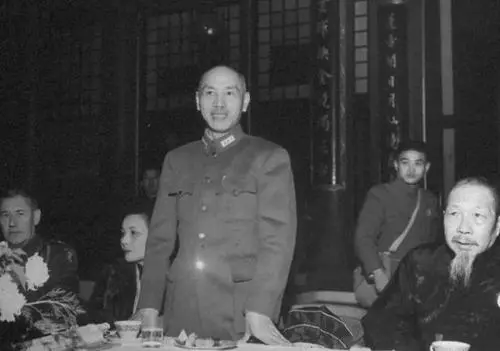 林彪建議首都定東北,為何主席敲定北京?三大因素讓眾人心服口服 林彪建議首都定東北,為何主席敲定北京?三大因素讓眾人心服口服