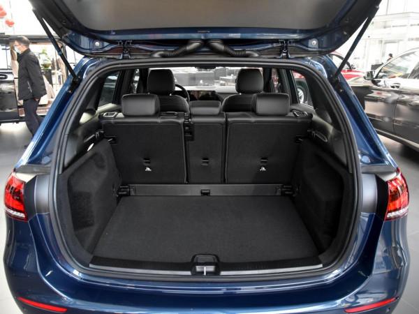 進口入門豪華家用車，國產車價格5.9L油耗大空間，帶你看賓士B級