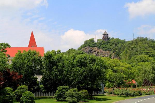 辰山清秀惹人醉 辰山清秀惹人醉