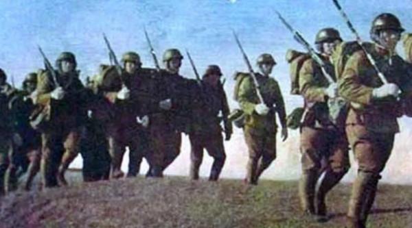 43000餘人的日軍投降,卻收繳到4萬多支步槍,這是啥情況? 43000餘人的日軍投降,卻收繳到4萬多支步槍,這是啥情況?