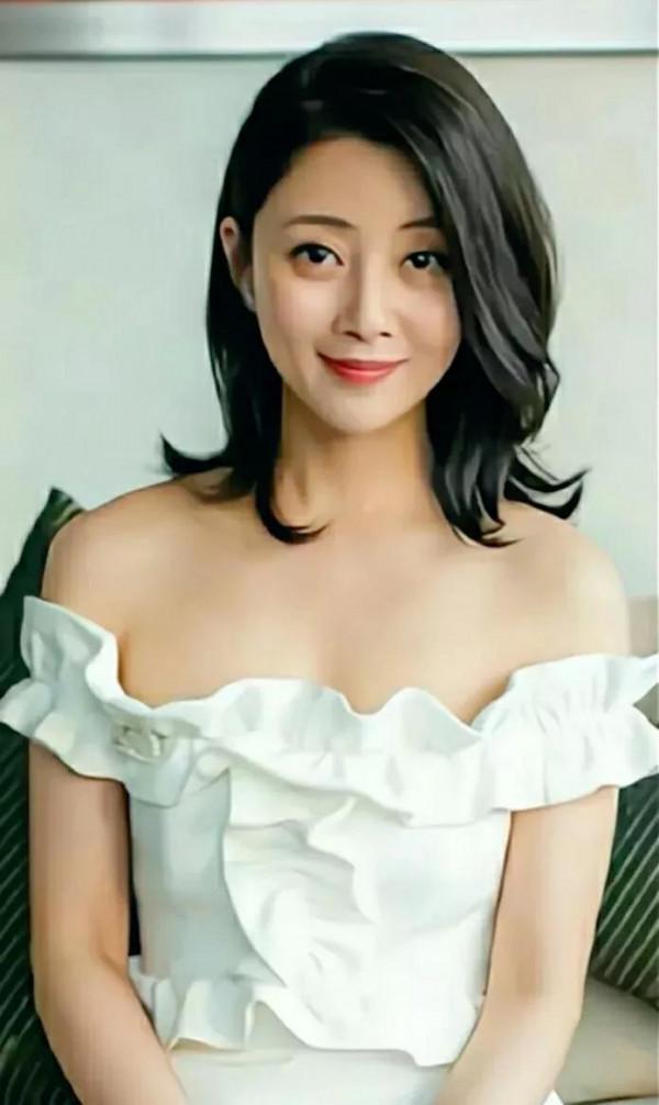 &OpenCurlyDoubleQuote;人世間&rdquo;中的殷桃：自信善良美麗，將人物角色演繹的淋漓盡致