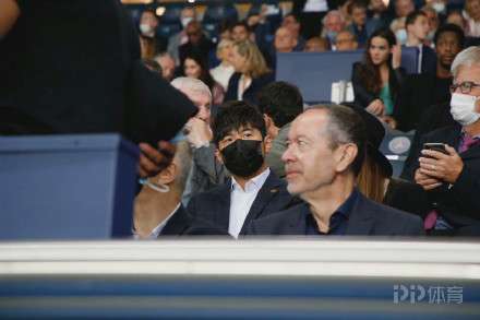 夢幻天王聯動！周杰倫現場觀戰梅西 可惜沒有進球運氣