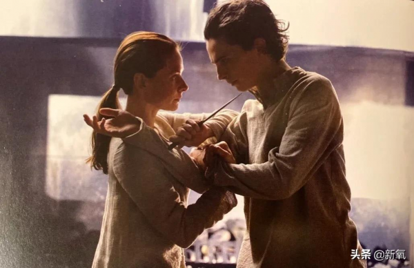 《沙丘》裡的大漠美人,擁有超越性別的美 《沙丘》裡的大漠美人,擁有超越性別的美