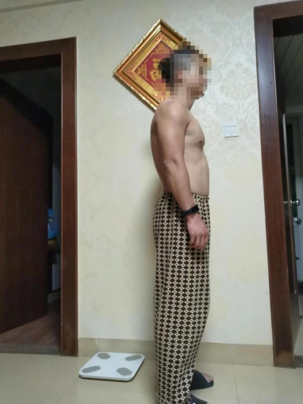 擼鐵第11天（半年多沒運動，爭取年底6塊腹肌）