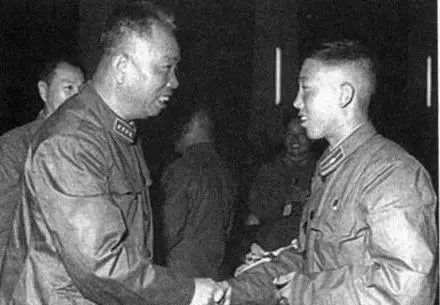 第二野戰軍，除了劉鄧以外，還有九位是國人皆知的大人物