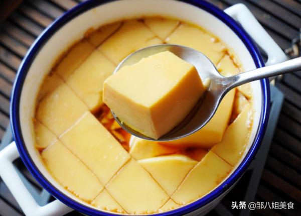 蒸雞蛋羹,不要只會加水蒸,做好4點小細節,蒸蛋細膩滑嫩,好吃 蒸雞蛋羹,不要只會加水蒸,做好4點小細節,蒸蛋細膩滑嫩,好吃