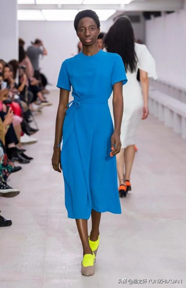 秋冬穿藍色也太好看了吧