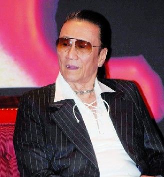 4位演“大佬”的香港演員，有人本色出演，有人全靠演技