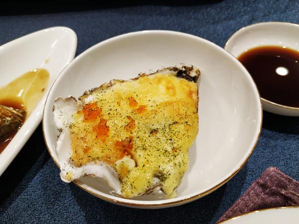 今天相聚在君品酒店，給寶寶過十歲生日