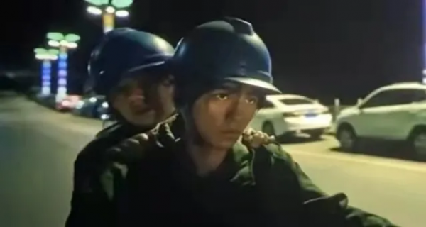 面部凹陷,瘦成“紙片人”,六位體重不過百的男星,各有各的心酸 面部凹陷,瘦成“紙片人”,六位體重不過百的男星,各有各的心酸