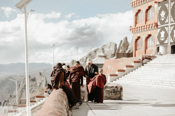 兩個人，一輛車，阿里北線無人區穿越