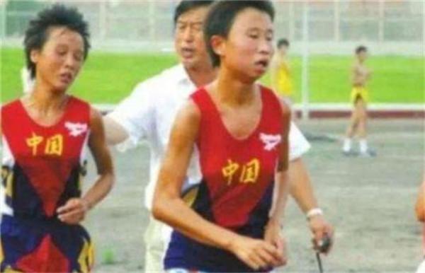 田徑傳奇馬家軍的隕落:隊長23歲投湖自盡,一人遠嫁西班牙老頭 田徑傳奇馬家軍的隕落:隊長23歲投湖自盡,一人遠嫁西班牙老頭