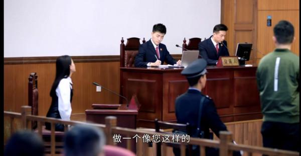 《你好檢察官》,一部披著職場劇外衣的狗血弱智戀愛瑪麗蘇偶像劇 《你好檢察官》,一部披著職場劇外衣的狗血弱智戀愛瑪麗蘇偶像劇