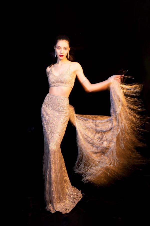 鍾楚曦高畫質美圖