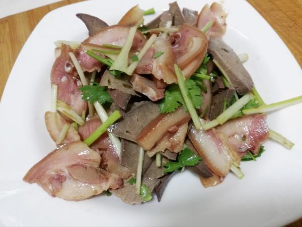 適合下酒的5道“冷盤”菜，酥嫩爽口，營養不膩，學會做給家人吃