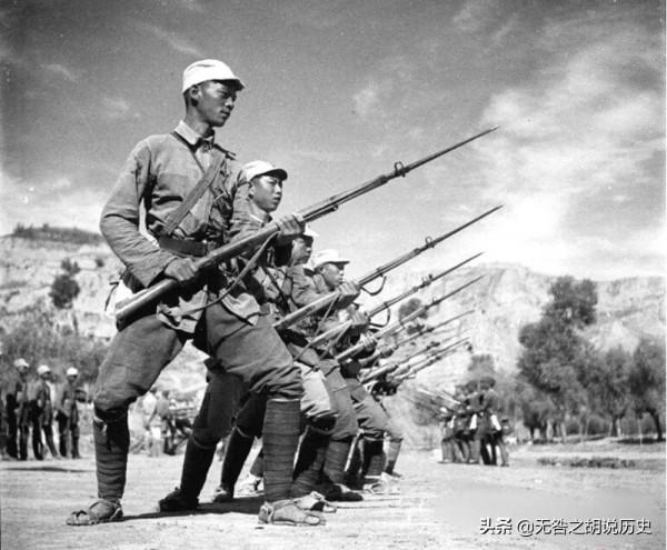 苗族姑娘女扮男裝參加志願軍，愛人犧牲終身未嫁去世卻不讓入祖墳