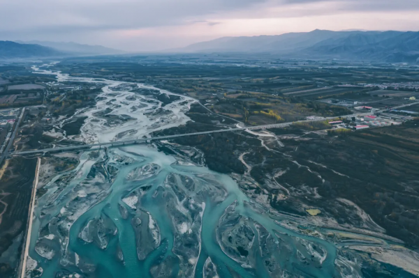 真正的新疆人給你獨庫公路「最全攻略」!純玩!不交智商稅 真正的新疆人給你獨庫公路「最全攻略」!純玩!不交智商稅