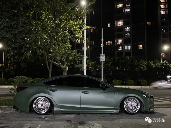 優雅的寬體馬自達阿特茲，還原兩次還是躲不過改裝的&quot;深坑&quot;