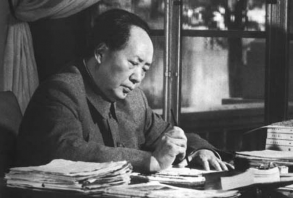 49年中央截獲一封密電，毛主席批示：我訪蘇回來，鎮壓這個反革命