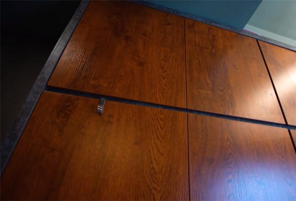 一位香港30歲獨居青年,買下18㎡雙陽臺“奈米樓”,網友:太逼仄 一位香港30歲獨居青年,買下18㎡雙陽臺“奈米樓”,網友:太逼仄