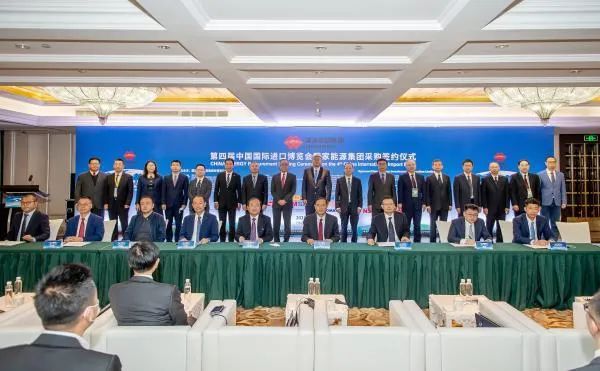 張瑞敏辭職!中國移動獲准登陸滬市;北京購房預售資金先監管後網籤;全球首款新冠口服藥來了 張瑞敏辭職!中國移動獲准登陸滬市;北京購房預售資金先監管後網籤;全球首款新冠口服藥來了